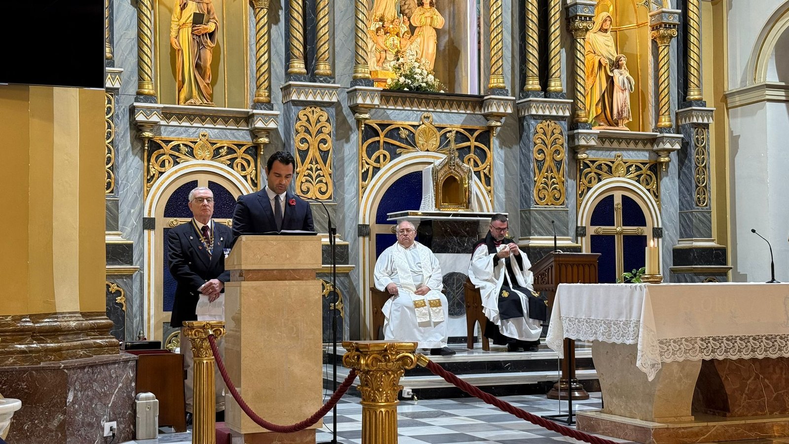 Volunteers selling poppies in Torrevieja ahead of Remembrance Sunday
