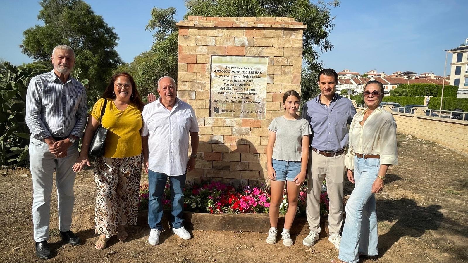 Inauguration of plaque for Antonio Ruiz